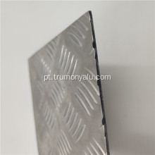 Folha Decorativa de Alumínio com Gravação